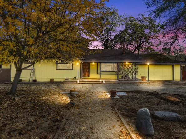 3951 Many Oaks Ln, Shingle Springs, CA 95682