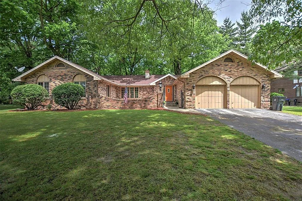 730 Apache Dr photo 1