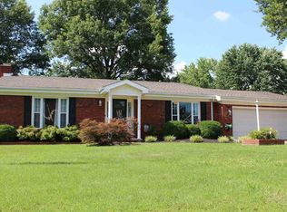 8322 Chestnut Dr, Newburgh, IN 47630