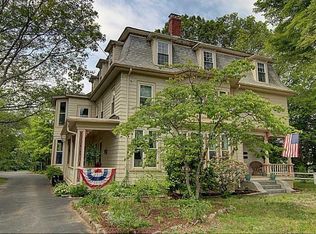 182 Woodward Rd, Providence, RI 02904