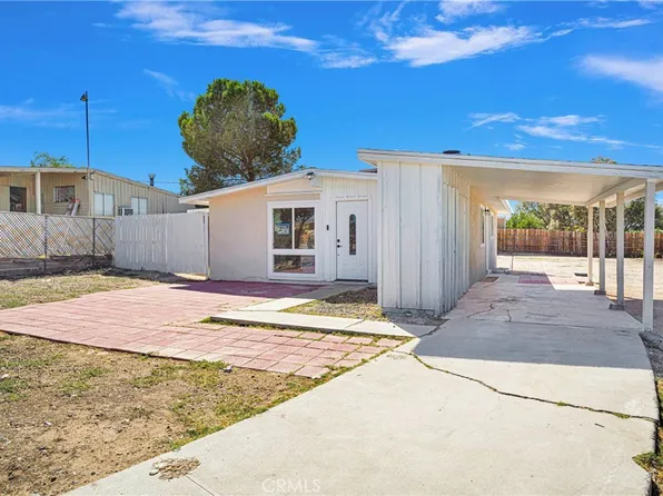 104 Surrey Ct, Barstow, CA 92311