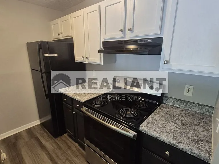 68 View Terrace Dr #5 — Photo 4