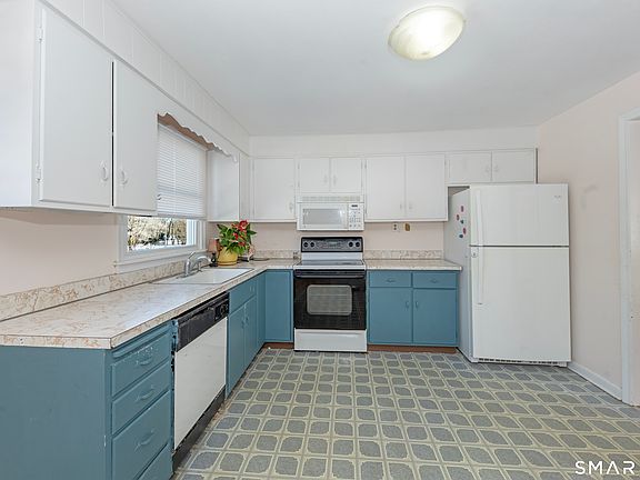 3rd image of 178 Mungertown Road