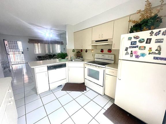 5th image of 5390 W 21st Ct APT 308