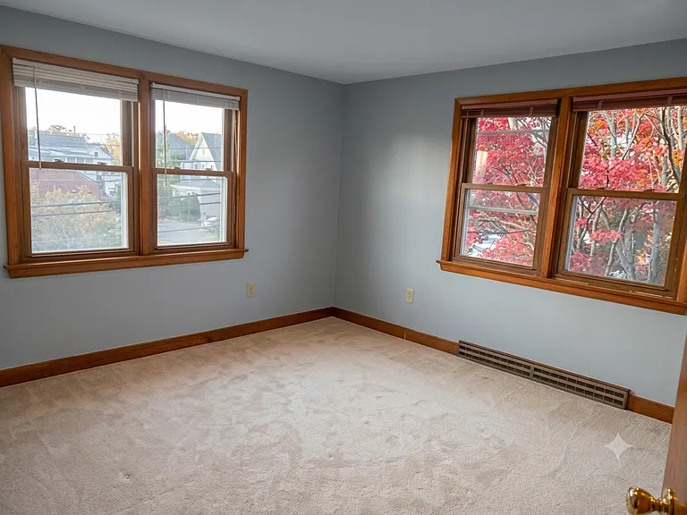 4 Carlson Ct #2 — Photo 8