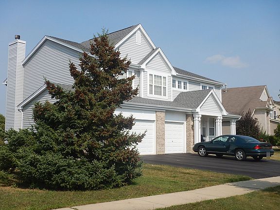 2nd image of 833 Williamstown Dr