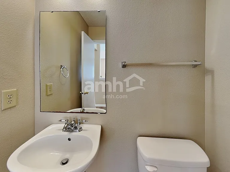 14299 Refreshing Garden Ln — Photo 10