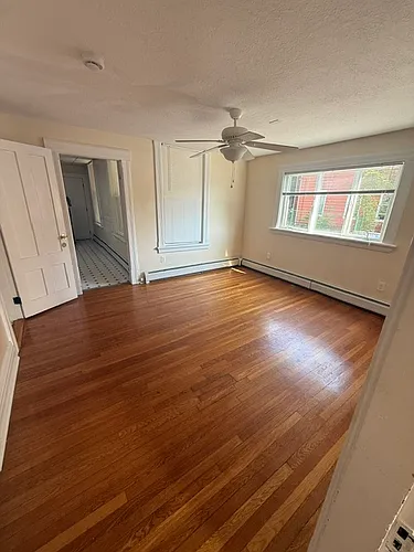 18 Lancaster St #1R Photo 1