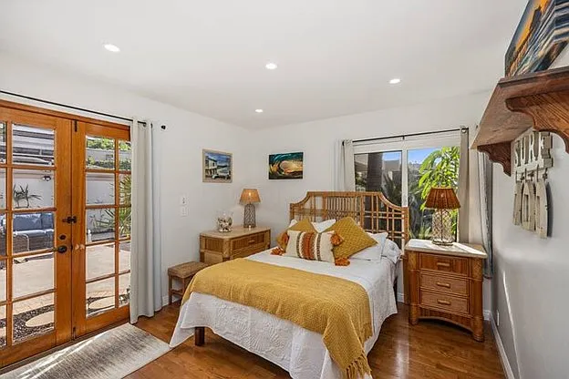 631 Calle Miguel — Photo 17
