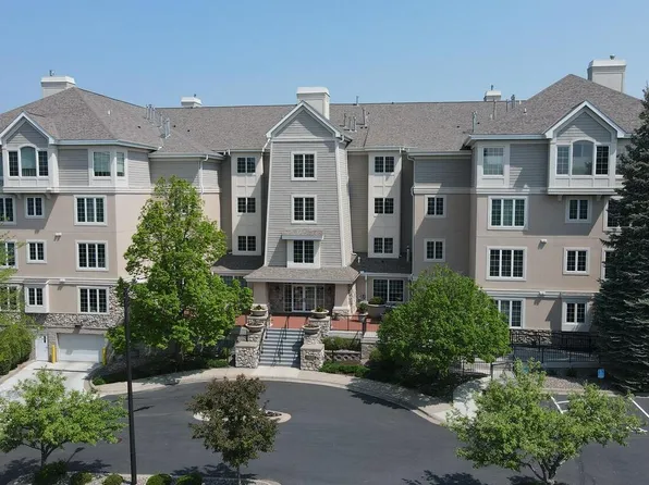 11460 Fairfield Rd #206, Minnetonka, MN 55305