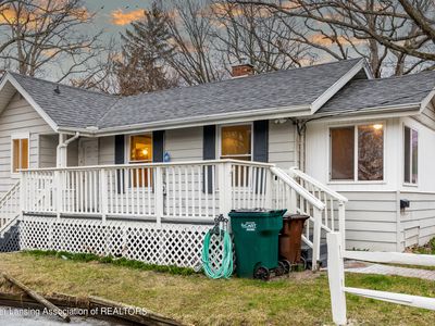 1246 Dakin St, Lansing, MI, 48912