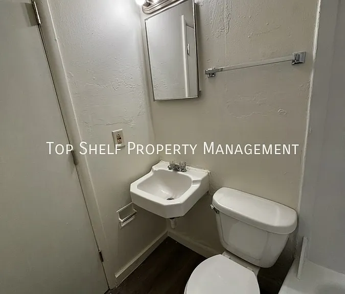 2425 Welbeck Rd — Photo 9