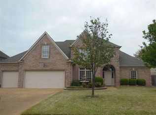 436 Glenogle Ln, Collierville, TN 38017