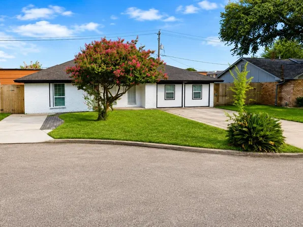 3007 Larknolls Ln, Houston, TX 77092
