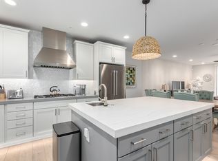 7550 E Osborn Rd #1002-1, Scottsdale, AZ 85251