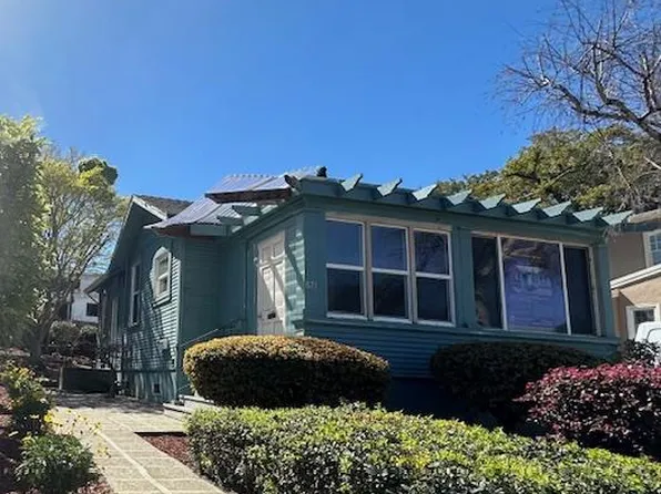 873 California Dr, Burlingame, CA 94010