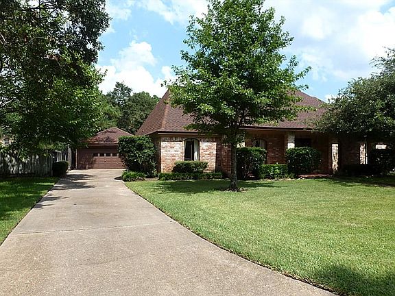 4th image of 3618 Fernglade Dr