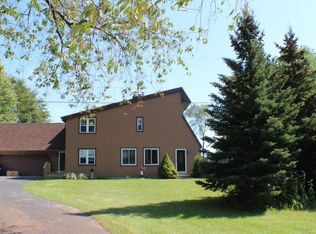 12320 White Creek Ave NE, Cedar Springs, MI 49319