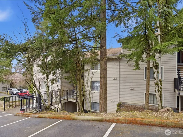 12515 NE 116th Street #B11, Kirkland, WA 98034