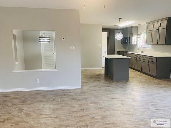 5th image of 2346 S 25th St