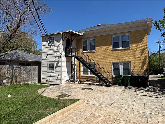 2nd image of 2406 Huldy St