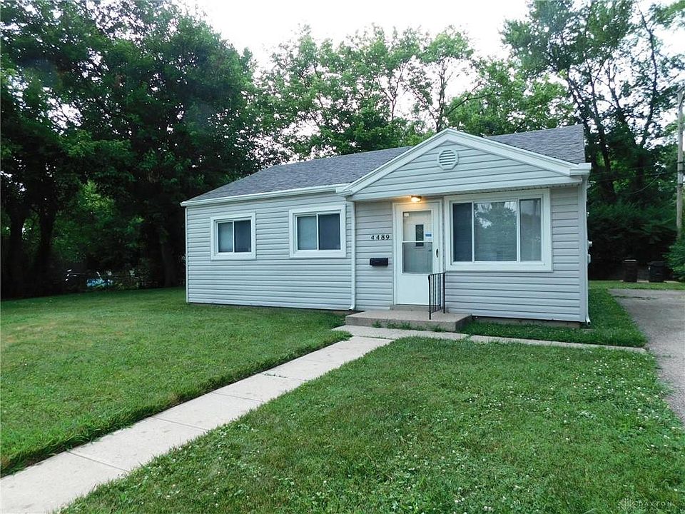 1st image of 4489 Curundu Ave