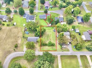 9 NW J St, Stigler, OK 74462