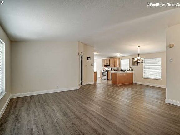 5th image of 1000 S McKern Ct #100