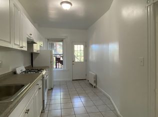 85 Brighton Ave #2D, Allston, MA 02134