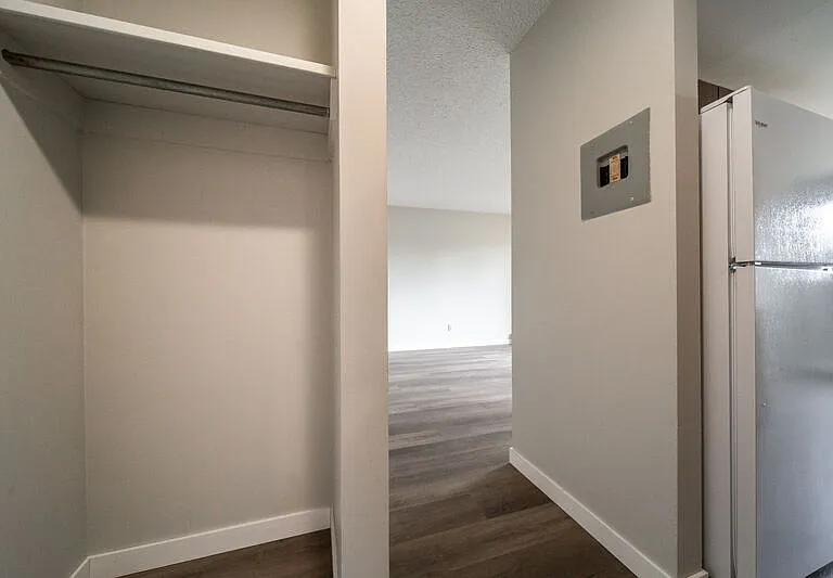 14404 88a St NW #205/109 — Photo 14