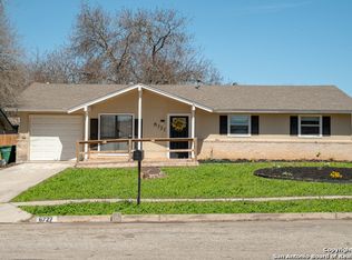 6727 Spring Lark St, San Antonio, TX 78249