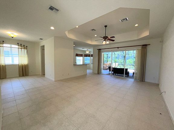 4th image of 7608 Greenbrier Cir