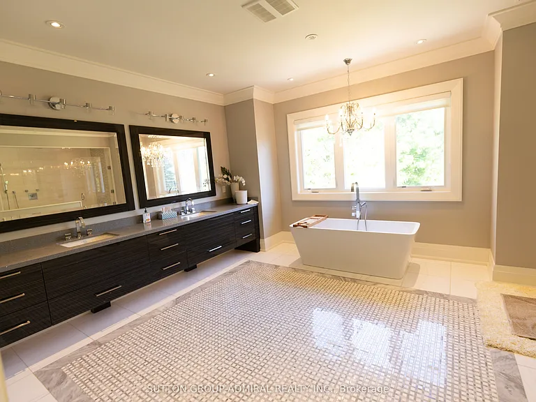 24 Wedgewood Dr — Photo 13
