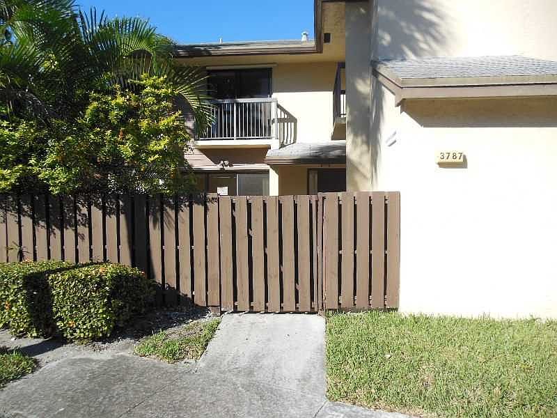 1st image of 3787 Cocoplum Cir #35125