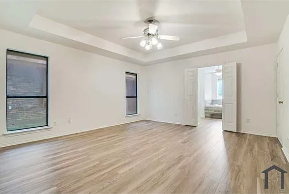 4421 Seedling Ln — Photo 11