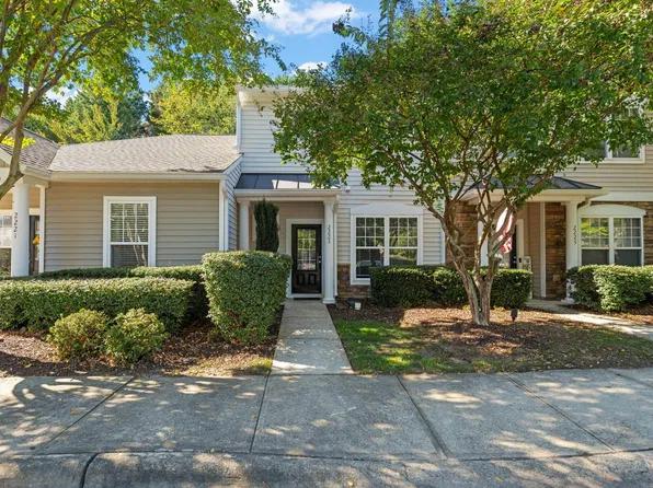 2223 Bankshill Row, Raleigh, NC 27614