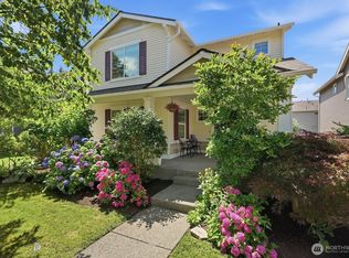 7021 Carmichael Avenue SE, Snoqualmie, WA 98065