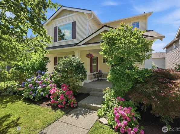 7021 Carmichael Avenue SE, Snoqualmie, WA 98065