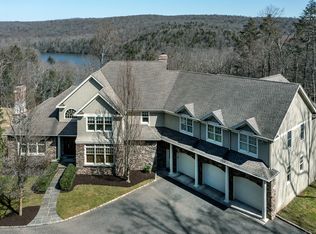 9 Nicoles Ct, Brookfield, CT 06804