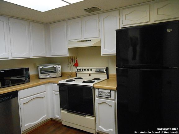 5th image of 6931 Neston Dr