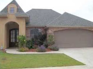 103 Cedar Hills Dr, Youngsville, LA 70592