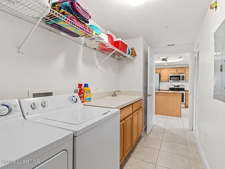 817 Mystic Dr #302 — Photo 40
