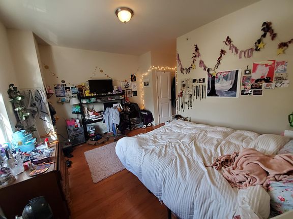 4th image of 2243 N Camac St #2B