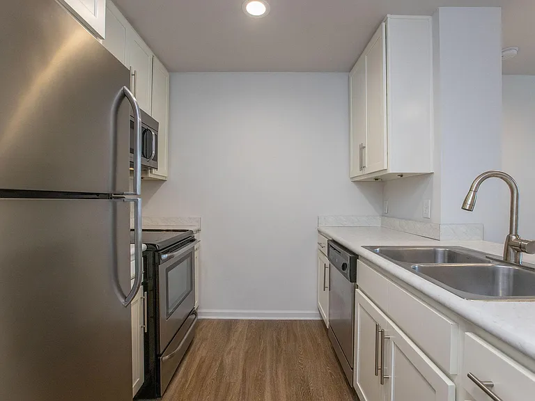 Braxton Place — Photo 65