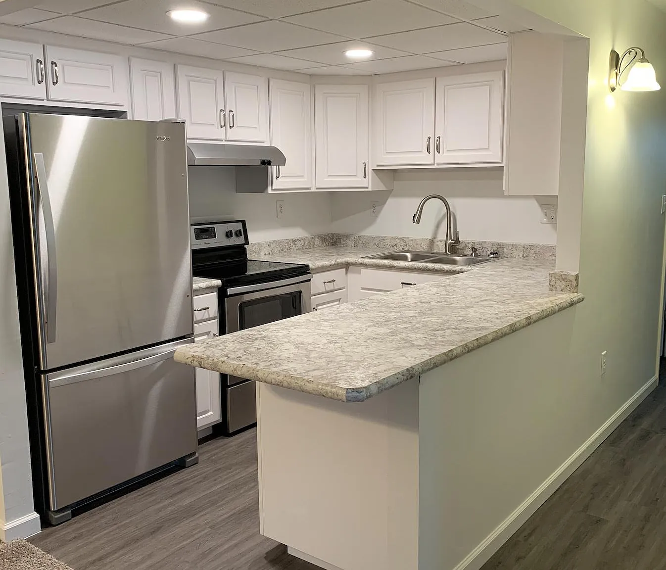 2 bed, 1.5 bath, 1200 sqft, $1,395 — Photo 2