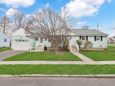 20 Morehouse Avenue, Stratford, CT, 06614