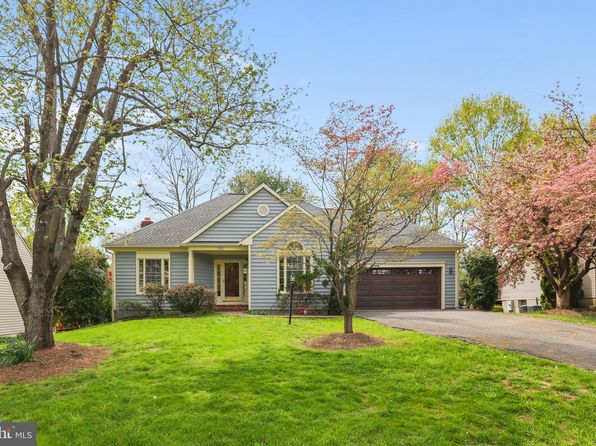 17577 Wadell Ct, Hamilton, VA 20158