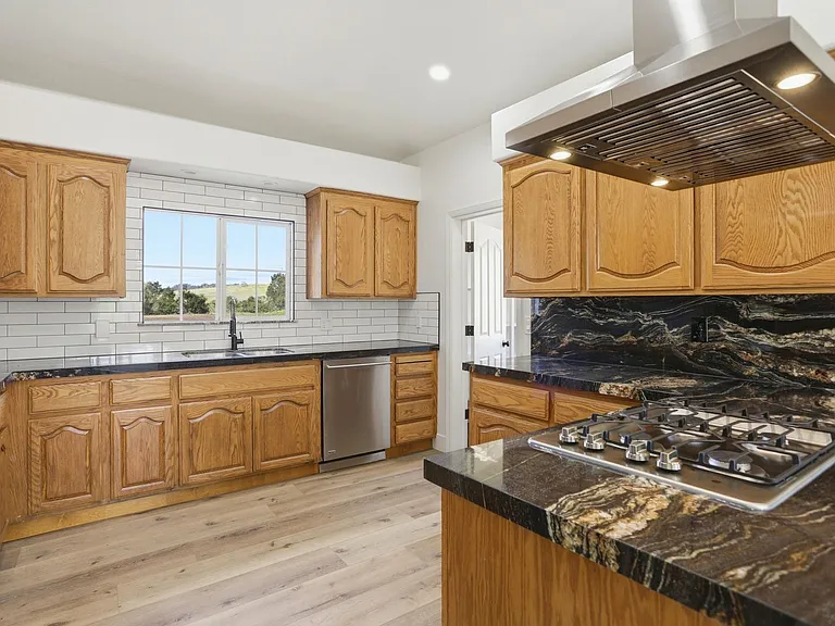 112 Dunbarton Rd — Photo 10