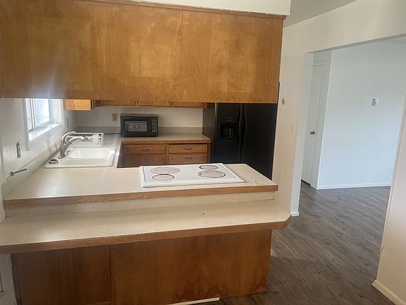 5th image of 680 Moonlite Dr