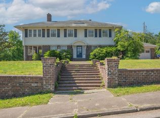 612 Glenview Pl, Joplin, MO 64801